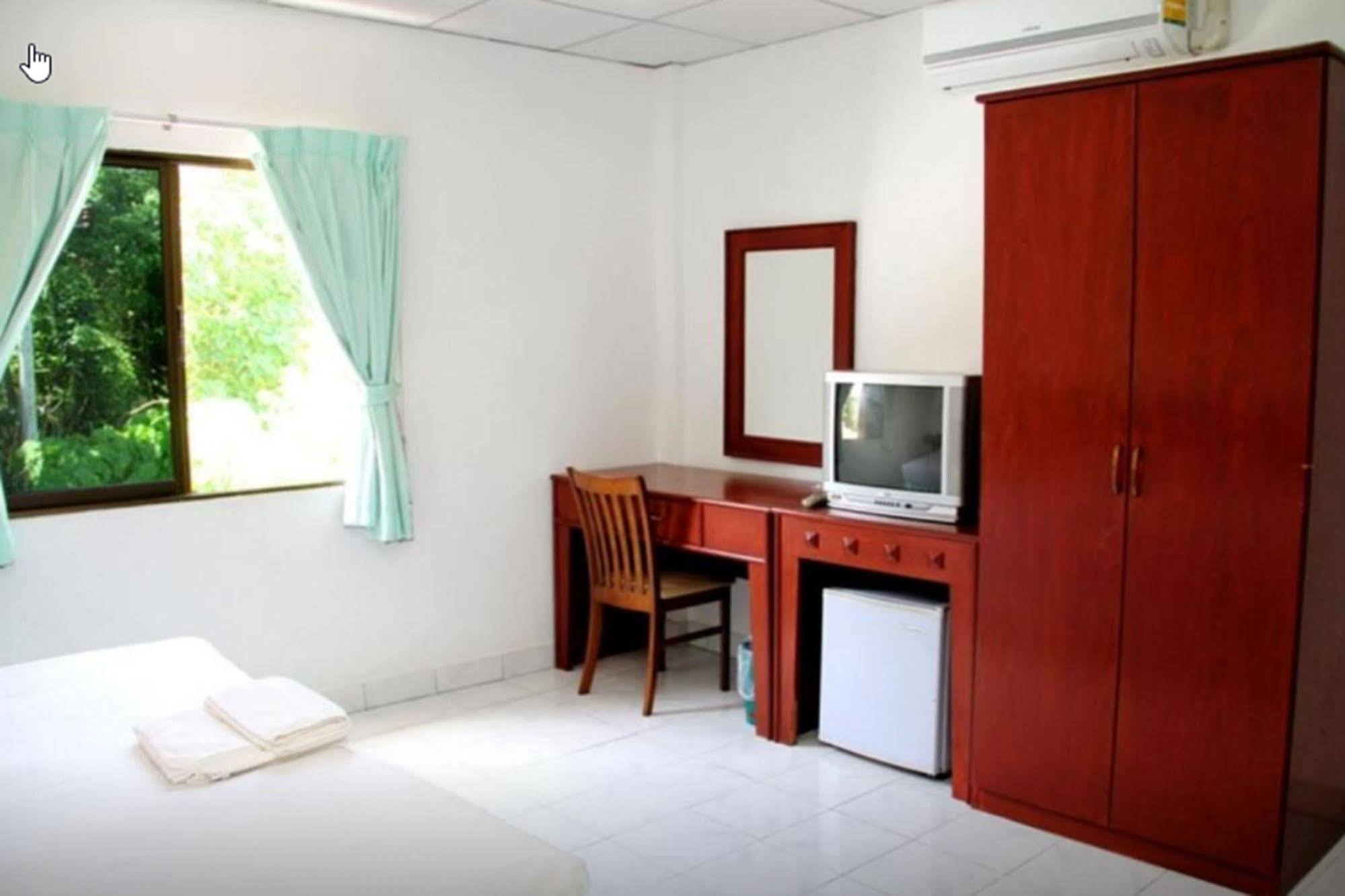 Welcome Inn Hotel @ Karon Beach. Single Room From Only 500 Baht Phuket Ngoại thất bức ảnh