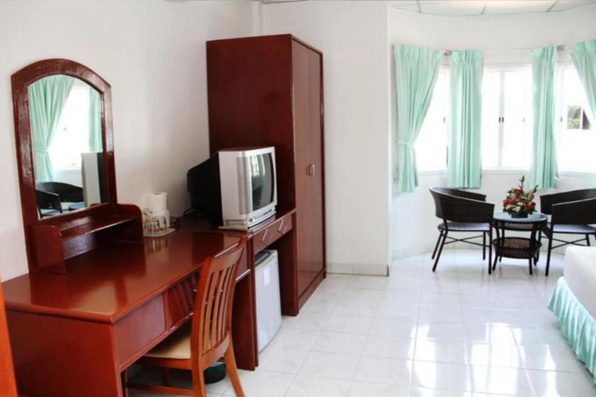 Welcome Inn Hotel @ Karon Beach. Single Room From Only 500 Baht Phuket Ngoại thất bức ảnh