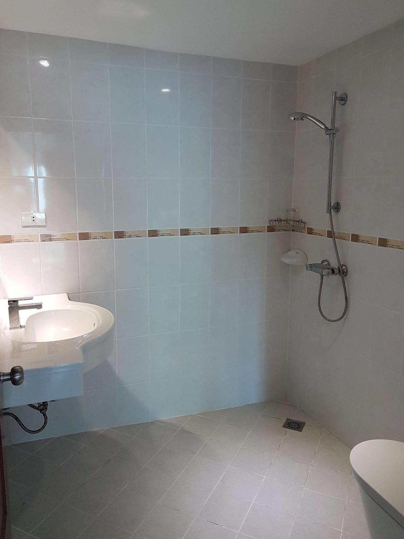 Welcome Inn Hotel @ Karon Beach. Single Room From Only 500 Baht Phuket Ngoại thất bức ảnh