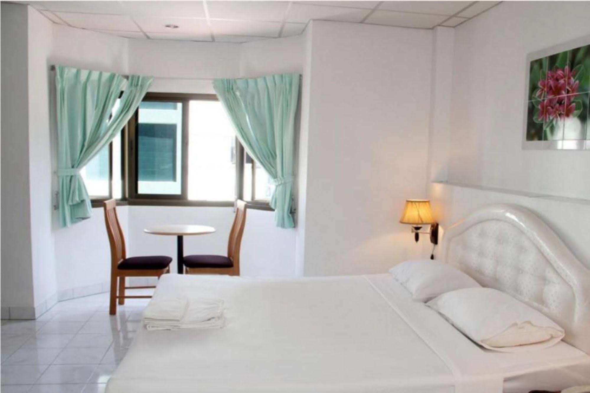 Welcome Inn Hotel @ Karon Beach. Single Room From Only 500 Baht Phuket Ngoại thất bức ảnh